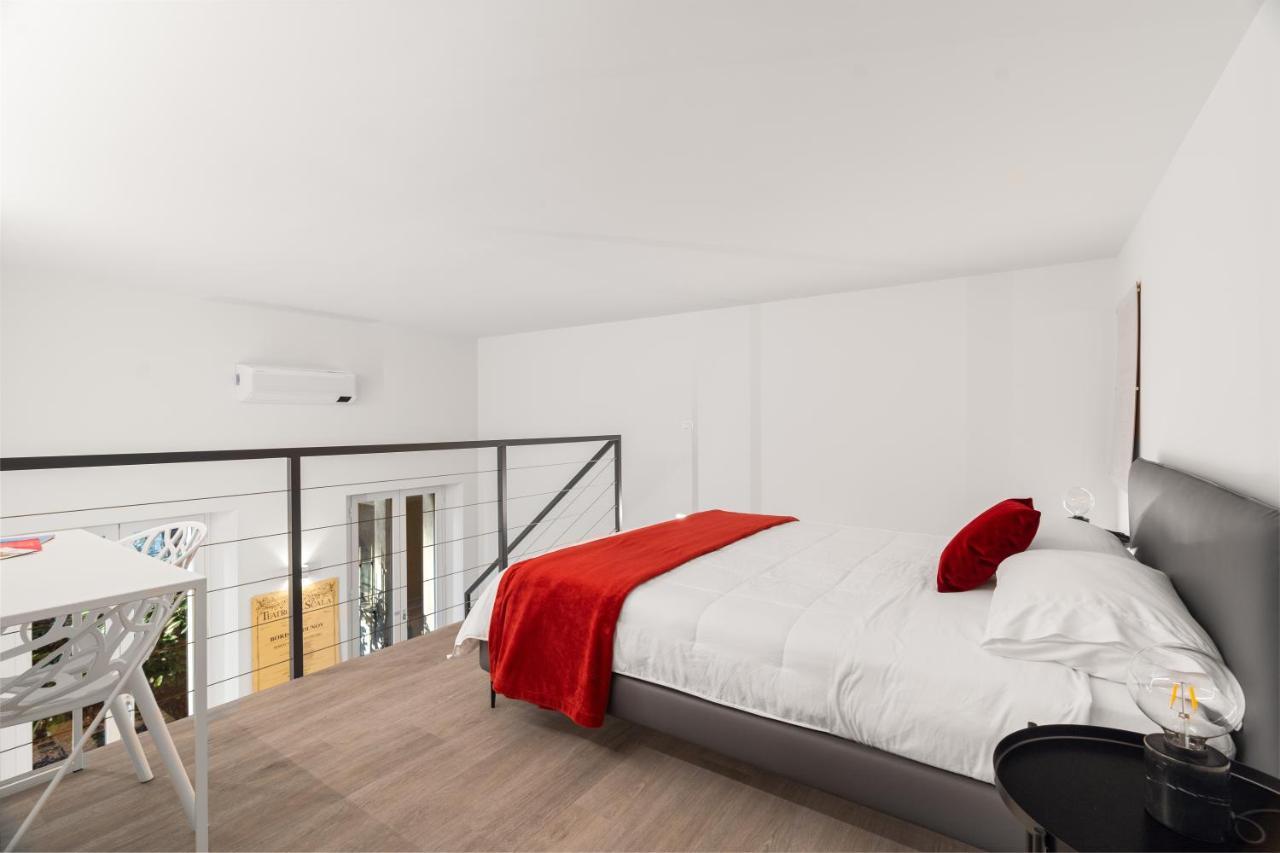 Modern Quiet Super Central Luxury Apartment Milán Exterior foto